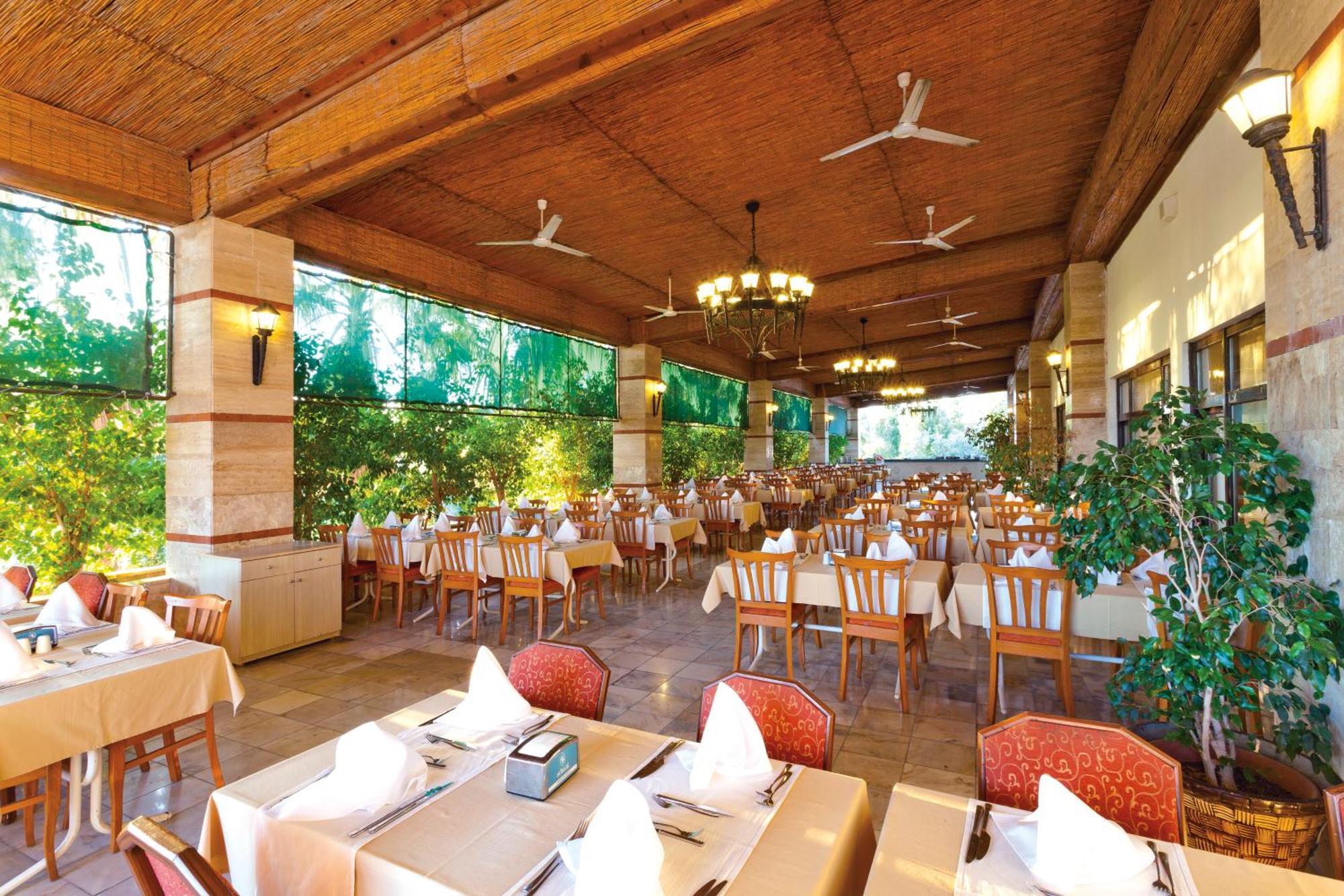 Sural Garden Hotel Side Exterior photo